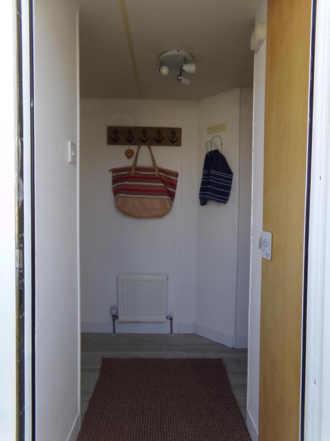 Happydaze Caravan Bacton  Екстер'єр фото